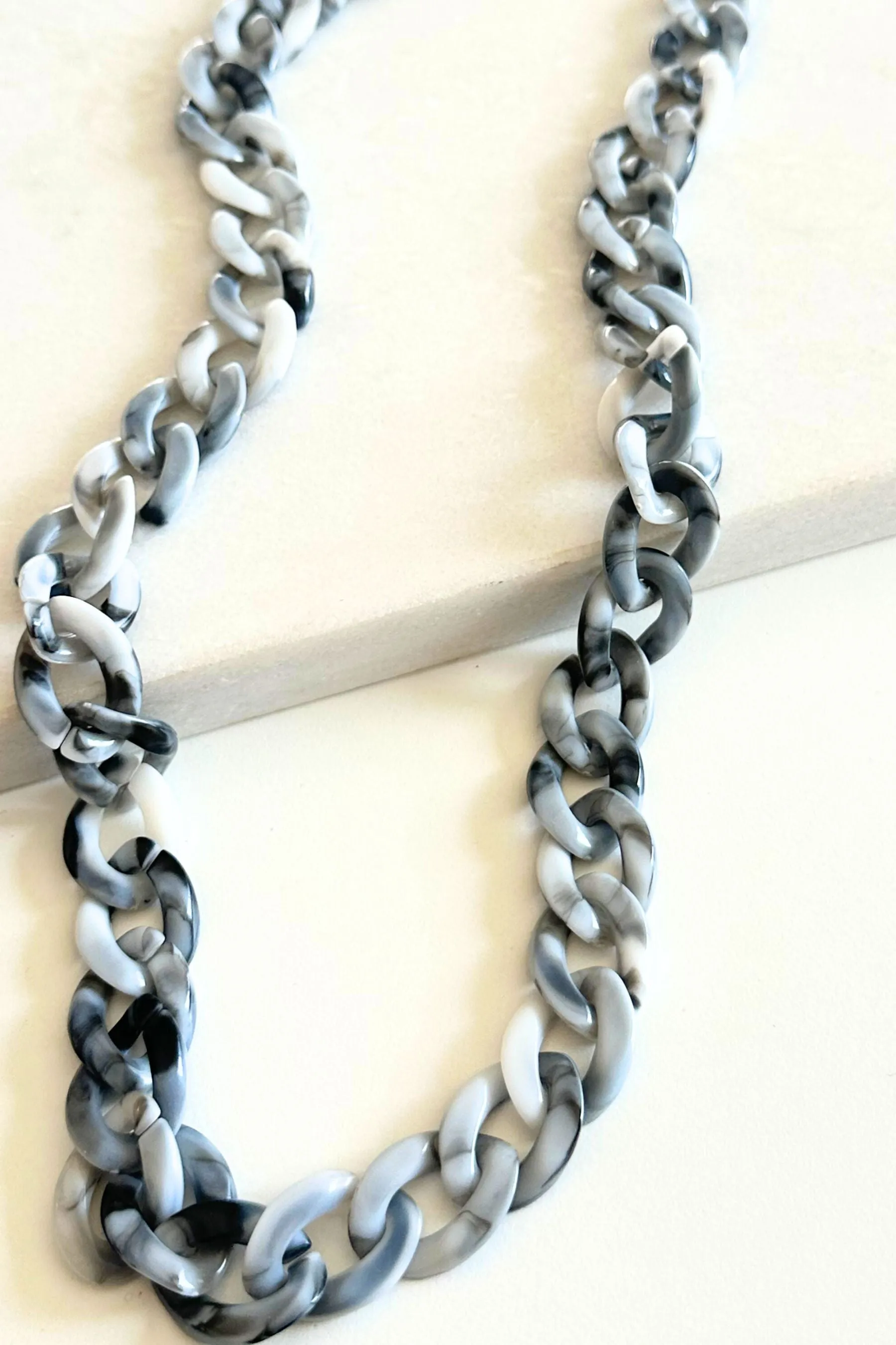 Eyewear Chain | Grey Chunky