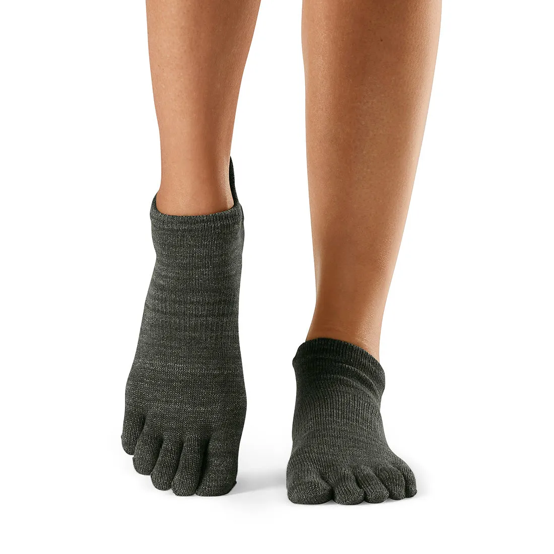 Full Toe Low Rise Grip Socks