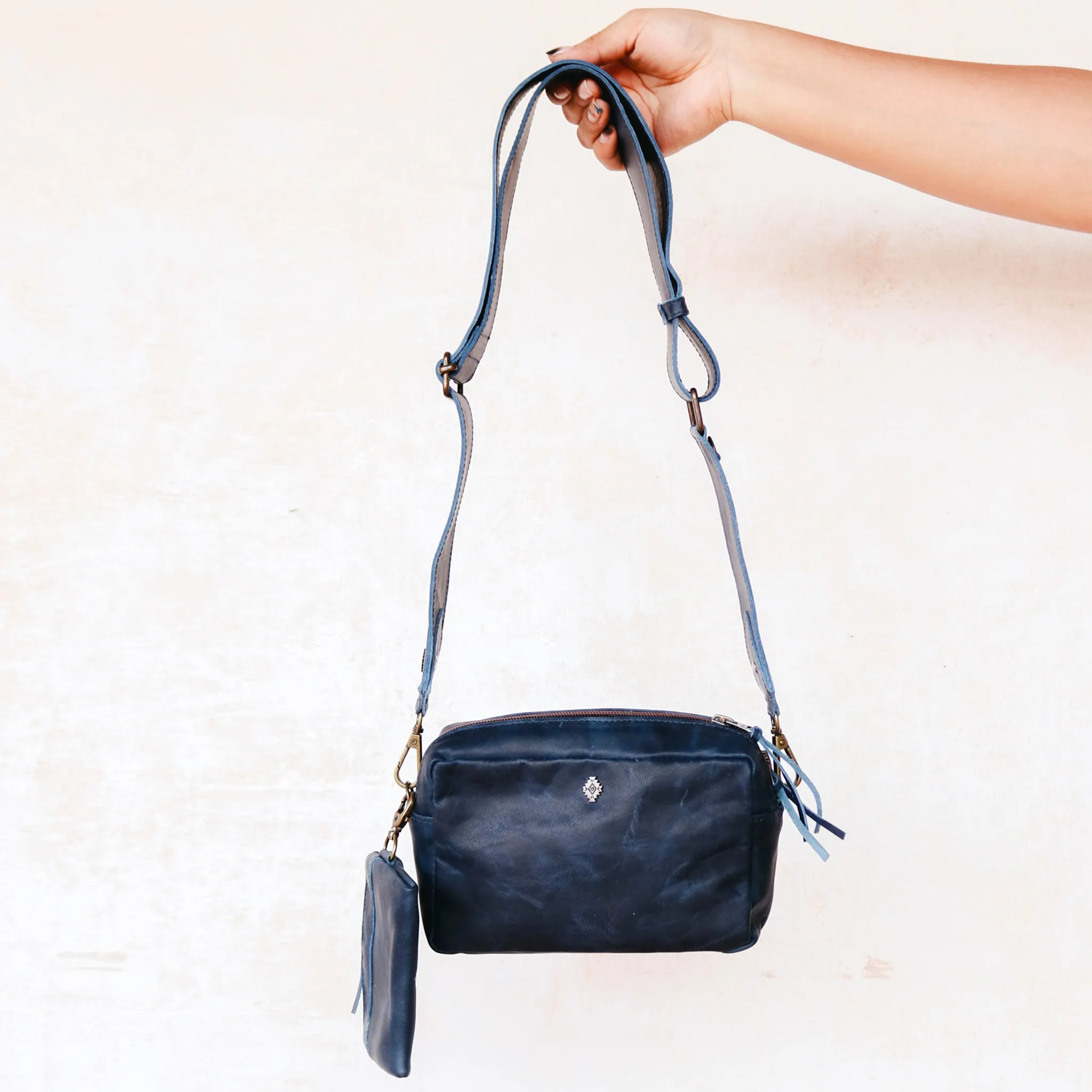 WANDER CROSSBODY BAG   WIDE STRAP SET - FULL LEATHER - NAVY